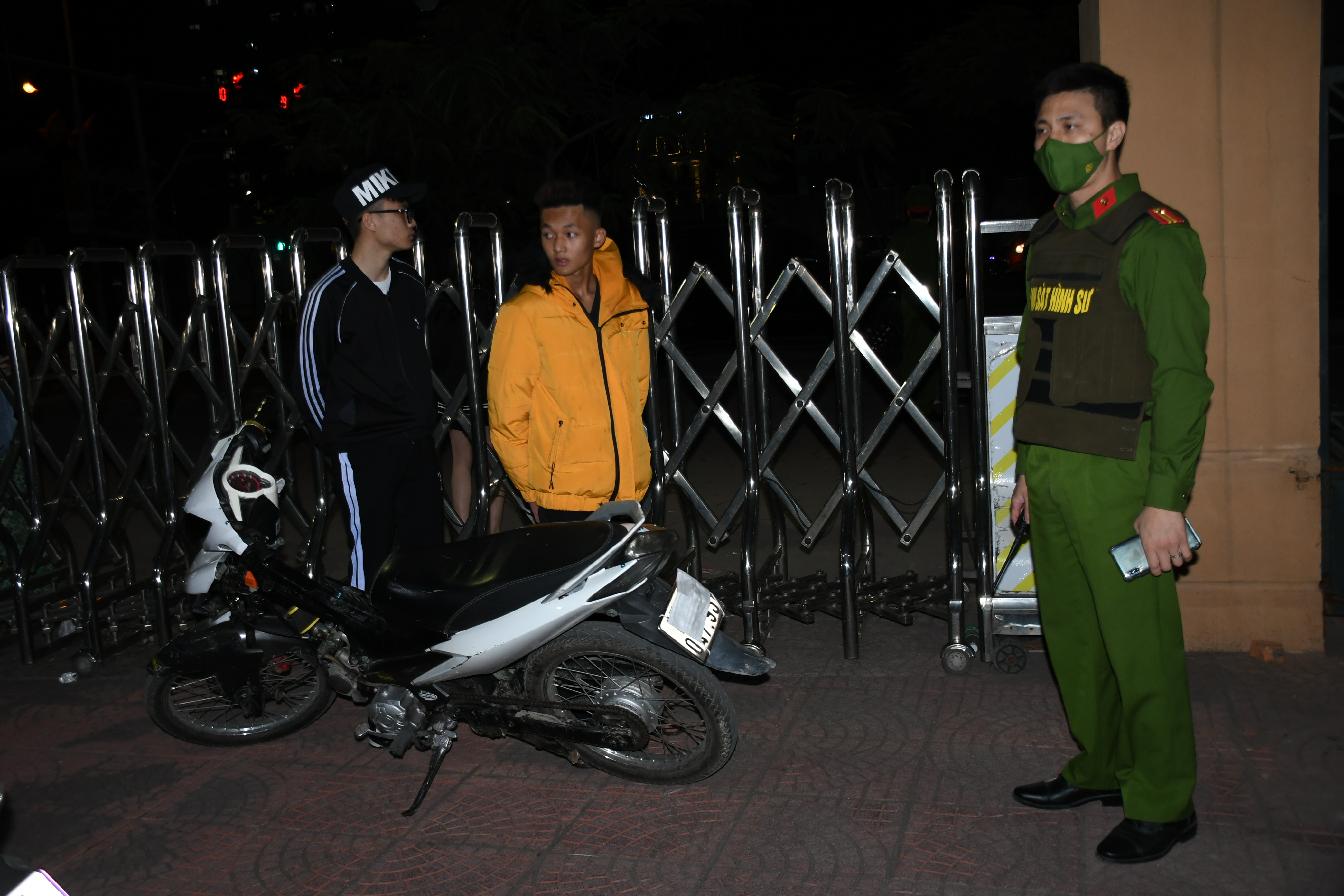 Hình thức xử lý đối với hành vi che, dán thay đổi thông tin biển số xe để tránh phạt nguội